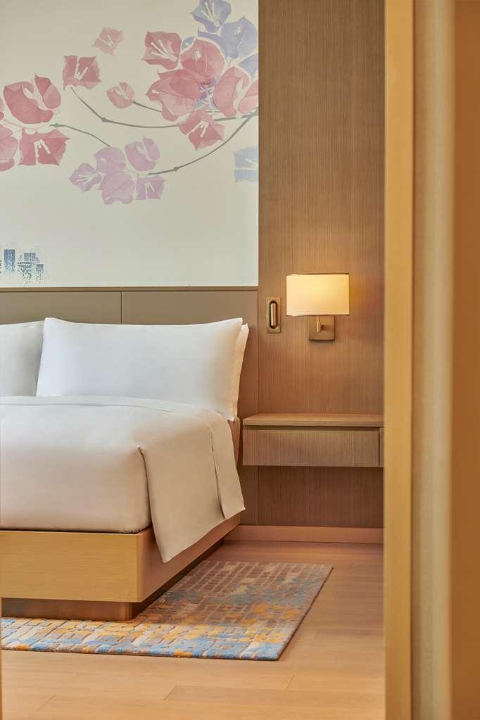 Hilton Garden Inn Shenzhen Guangming Стая снимка